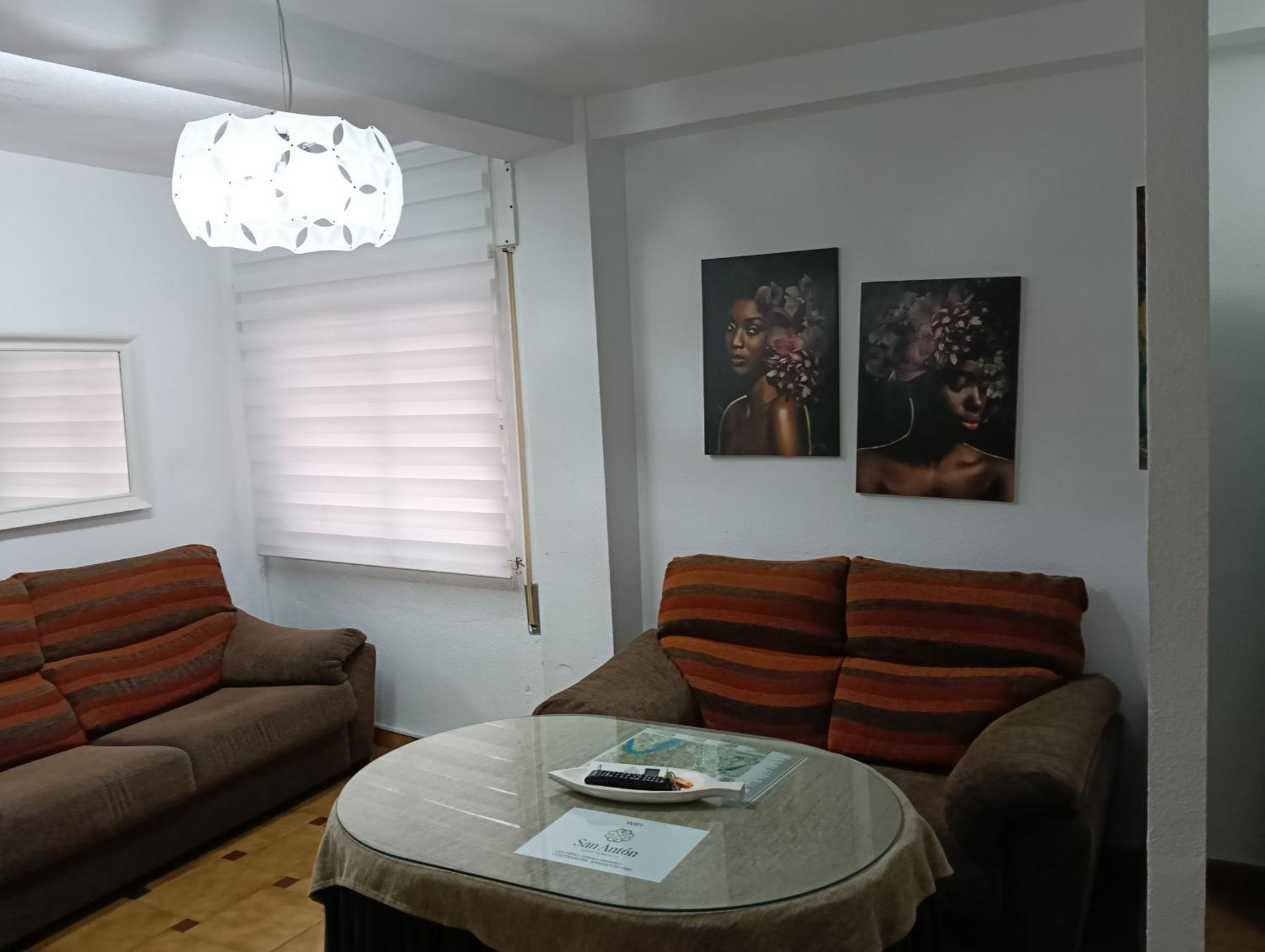 קורדובה Apartamentos San Anton 2 מראה חיצוני תמונה